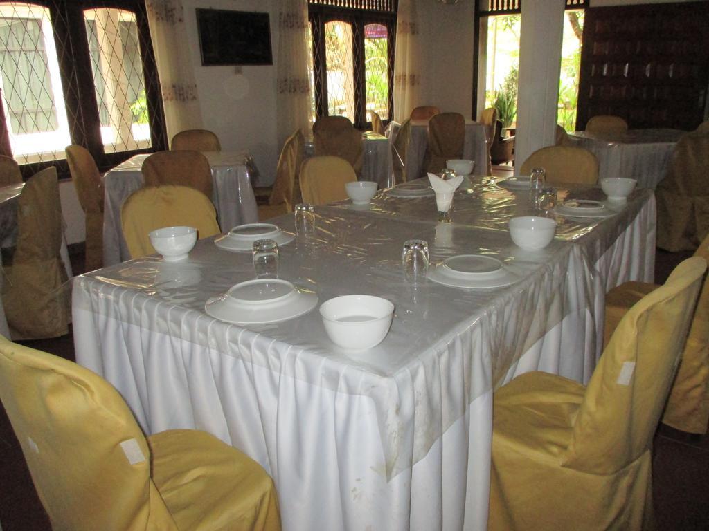 Saranga Holiday Inn Wellawaya Exterior photo